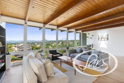 Tips on Creating Color Flow in Your Home