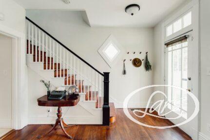 What are the challenges of renovating historic homes