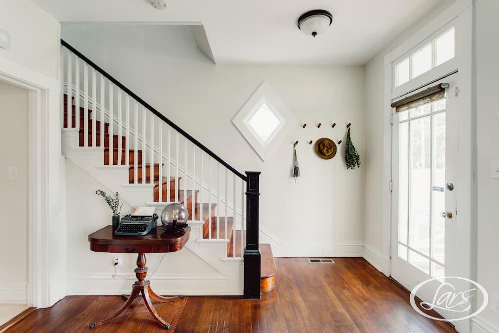 What are the challenges of renovating historic homes