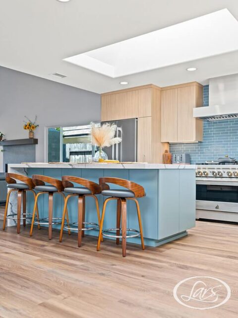 Del Mar Kitchen & Laundry